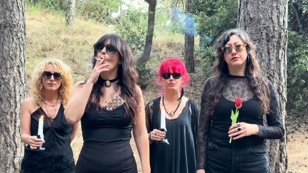 Love Lines band photo